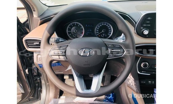 Buy Import Hyundai Santa Fe Green Car in Import - Dubai in Baa Buy Import Hyundai Santa Fe Green Car in Import - Dubai in Baa