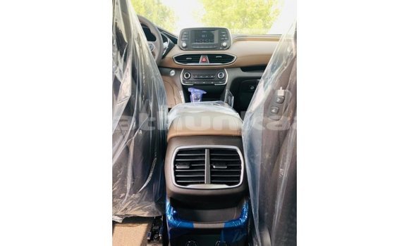Buy Import Hyundai Santa Fe Green Car in Import - Dubai in Baa Buy Import Hyundai Santa Fe Green Car in Import - Dubai in Baa