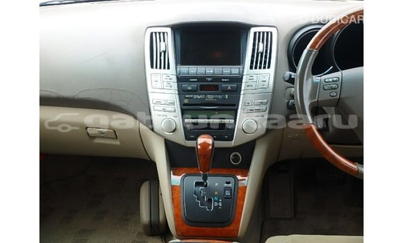 Buy Import Toyota Harrier White Car in Import - Dubai in Baa Buy Import Toyota Harrier White Car in Import - Dubai in Baa