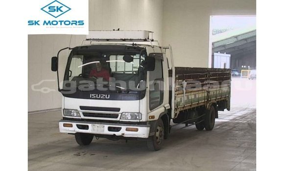 Buy Import Isuzu FTR 850 White Truck in Import - Dubai in Baa