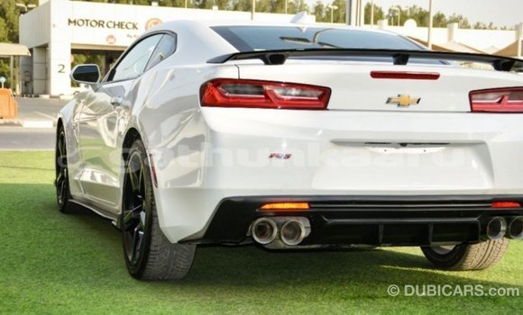 Buy Import Chevrolet Camaro White Car in Import - Dubai in Baa Buy Import Chevrolet Camaro White Car in Import - Dubai in Baa