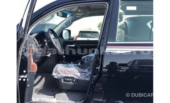 Buy Import Toyota Land Cruiser Black Car in Import - Dubai in Baa Buy Import Toyota Land Cruiser Black Car in Import - Dubai in Baa
