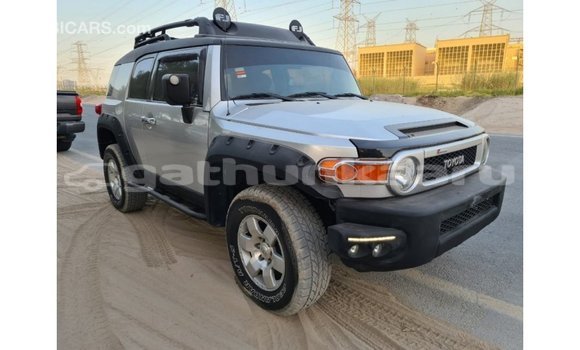 Buy Import Toyota FJ Cruiser Other Car in Import - Dubai in Baa Buy Import Toyota FJ Cruiser Other Car in Import - Dubai in Baa