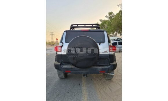 Buy Import Toyota FJ Cruiser Other Car in Import - Dubai in Baa Buy Import Toyota FJ Cruiser Other Car in Import - Dubai in Baa