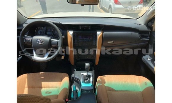 Buy Import Toyota Fortuner White Car in Import - Dubai in Baa Buy Import Toyota Fortuner White Car in Import - Dubai in Baa