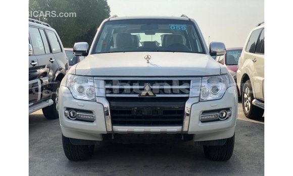 Buy Import Mitsubishi Pajero Black Car in Import - Dubai in Baa Buy Import Mitsubishi Pajero Black Car in Import - Dubai in Baa