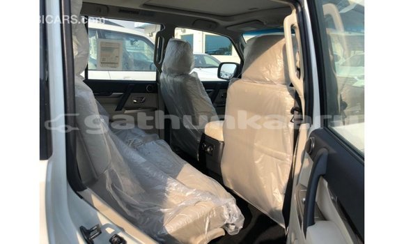 Buy Import Mitsubishi Pajero Black Car in Import - Dubai in Baa Buy Import Mitsubishi Pajero Black Car in Import - Dubai in Baa