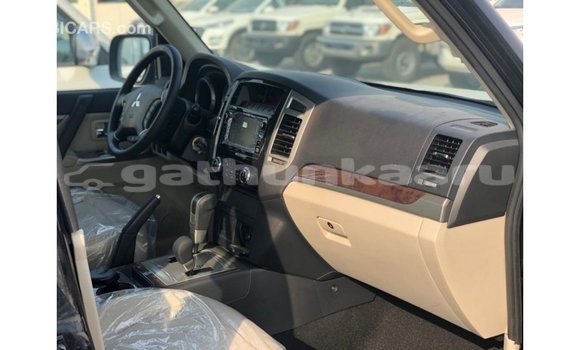 Buy Import Mitsubishi Pajero Black Car in Import - Dubai in Baa Buy Import Mitsubishi Pajero Black Car in Import - Dubai in Baa
