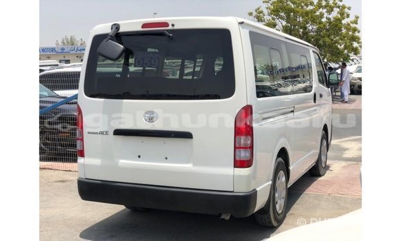Buy Import Toyota Hiace White Car in Import - Dubai in Baa Buy Import Toyota Hiace White Car in Import - Dubai in Baa