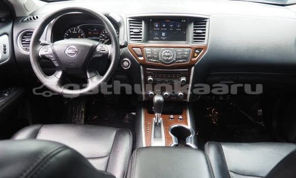 Buy Used Nissan Pathfinder Other Car in Dharavandhoo in Baa Buy Used Nissan Pathfinder Other Car in Dharavandhoo in Baa