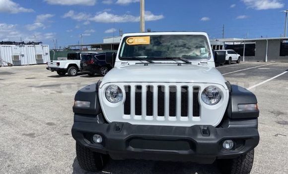 Buy Used Jeep Wrangler White Car in Buruni in Thaa Buy Used Jeep Wrangler White Car in Buruni in Thaa