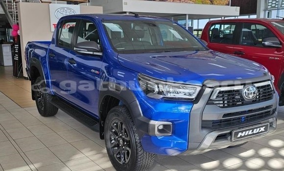 Buy Used Toyota Hilux White Car in Dhabidhoo in Laam Buy Used Toyota Hilux White Car in Dhabidhoo in Laam