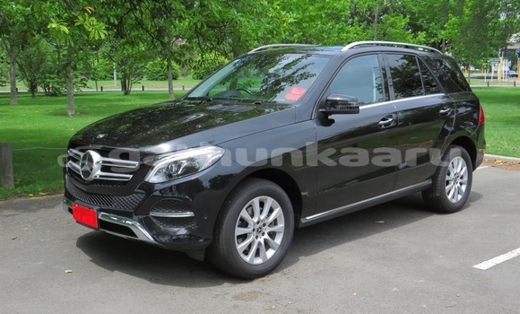 Buy Used Mercedes-Benz GLE Black Car in Maroshi in Shaviyani Buy Used Mercedes-Benz GLE Black Car in Maroshi in Shaviyani