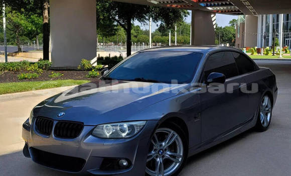 Buy Used BMW 3–Series Blue Car in Fehendhoo in Baa Buy Used BMW 3–Series Blue Car in Fehendhoo in Baa