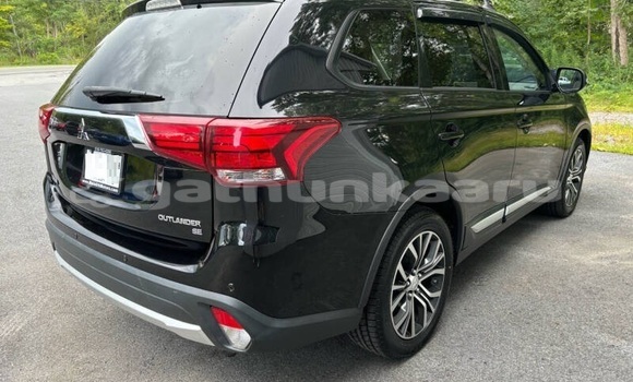 Buy Used Mitsubishi Outlander Black Car in Gaafaru in Kaaf Buy Used Mitsubishi Outlander Black Car in Gaafaru in Kaaf
