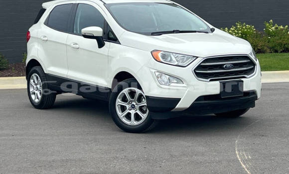 Buy Used Ford EcoSport White Car in Goidhoo in Baa Buy Used Ford EcoSport White Car in Goidhoo in Baa