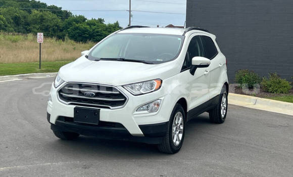 Buy Used Ford EcoSport White Car in Goidhoo in Baa Buy Used Ford EcoSport White Car in Goidhoo in Baa