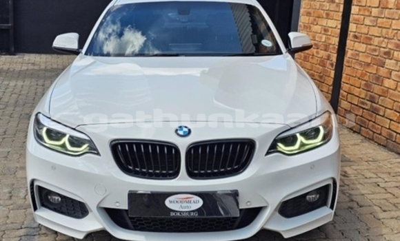 Buy Used BMW 2000 C/CS White Car in Landhoo in Nuun Buy Used BMW 2000 C/CS White Car in Landhoo in Nuun