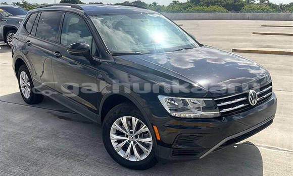 Buy Used Volkswagen Tiguan Black Car in Isdhoo in Laam Buy Used Volkswagen Tiguan Black Car in Isdhoo in Laam