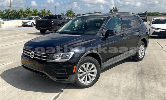 Buy Used Volkswagen Tiguan Black Car in Isdhoo in Laam Buy Used Volkswagen Tiguan Black Car in Isdhoo in Laam
