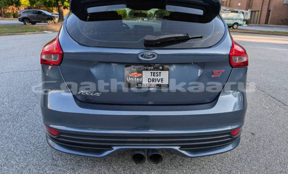 Buy Used Ford Focus Blue Car in Dhiggaru in Miim Buy Used Ford Focus Blue Car in Dhiggaru in Miim