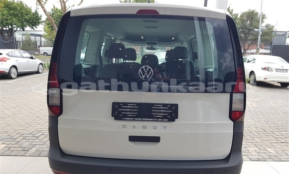 Buy Used Volkswagen Caddy White Car in Feevah in Shaviyani Buy Used Volkswagen Caddy White Car in Feevah in Shaviyani
