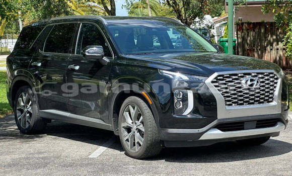 Buy Used Hyundai XG Black Car in Huraa in Kaaf Buy Used Hyundai XG Black Car in Huraa in Kaaf