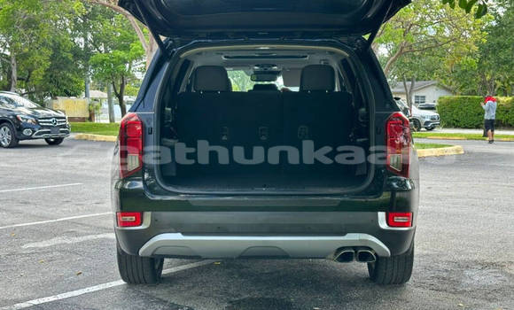 Buy Used Hyundai XG Black Car in Huraa in Kaaf Buy Used Hyundai XG Black Car in Huraa in Kaaf