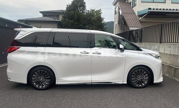 Buy Used Lexus LC White Car in Maavah in Laam Buy Used Lexus LC White Car in Maavah in Laam