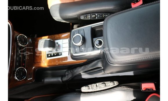 Buy Import Mercedes-Benz 190 White Car in Import - Dubai in Baa