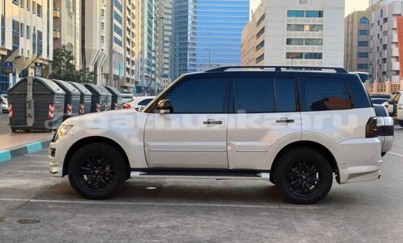 Buy Used Mitsubishi Pajero White Car in Gamu in Laam Buy Used Mitsubishi Pajero White Car in Gamu in Laam