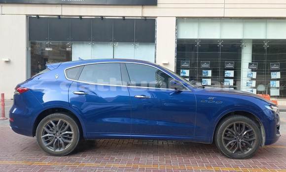 Buy Used Maserati Levante Blue Car in Fodhdhoo in Nuun Buy Used Maserati Levante Blue Car in Fodhdhoo in Nuun