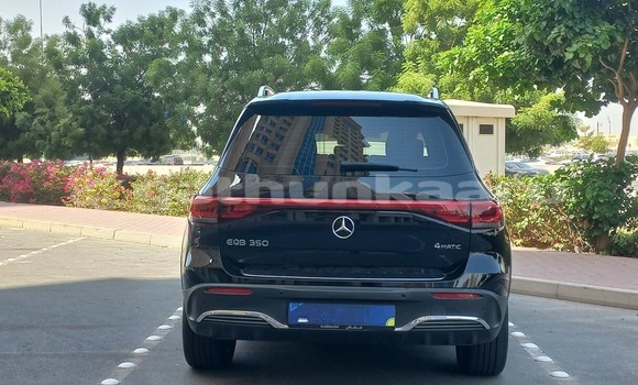 Buy Used Mercedes-Benz E200 Black Car in Hinnavaru in Lhaviyani Buy Used Mercedes-Benz E200 Black Car in Hinnavaru in Lhaviyani