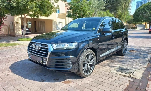 Buy Used Audi Q7 Blue Car in Muli in Miim Buy Used Audi Q7 Blue Car in Muli in Miim
