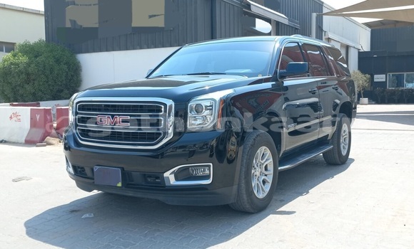 Buy Used GMC Yukon Black Car in Hithadhoo in Laam