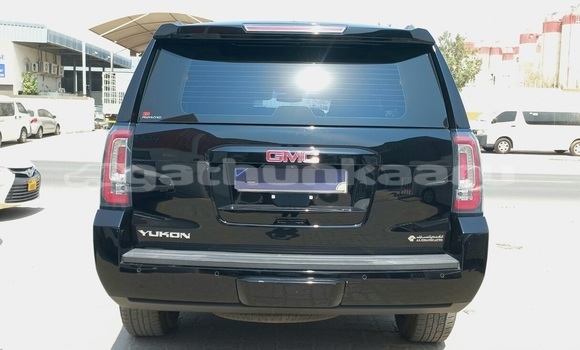 Buy Used GMC Yukon Black Car in Hithadhoo in Laam Buy Used GMC Yukon Black Car in Hithadhoo in Laam
