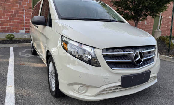 Buy Used Mercedes-Benz Vito White Car in Lhohi in Nuun Buy Used Mercedes-Benz Vito White Car in Lhohi in Nuun