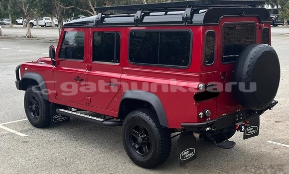 Buy Used Land Rover Defender Red Car in Maafushi in Kaaf Buy Used Land Rover Defender Red Car in Maafushi in Kaaf