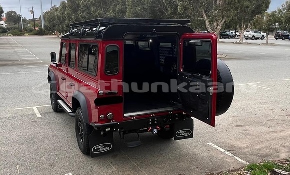 Buy Used Land Rover Defender Red Car in Maafushi in Kaaf Buy Used Land Rover Defender Red Car in Maafushi in Kaaf
