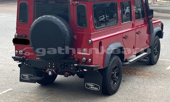 Buy Used Land Rover Defender Red Car in Maafushi in Kaaf Buy Used Land Rover Defender Red Car in Maafushi in Kaaf