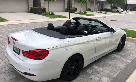Buy Used BMW 4-Series White Car in Alifushi in Raa Buy Used BMW 4-Series White Car in Alifushi in Raa