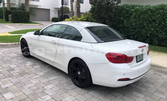 Buy Used BMW 4-Series White Car in Alifushi in Raa Buy Used BMW 4-Series White Car in Alifushi in Raa