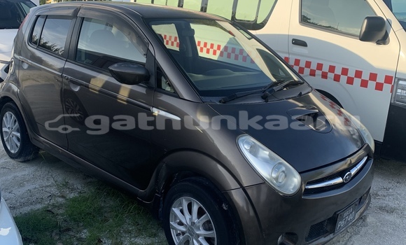 Buy Used Subaru R2 Brown Car in Hithaadhoo in Baa