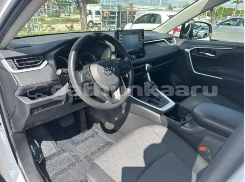 Big with watermark toyota rav4 baa eydhafushi 4036