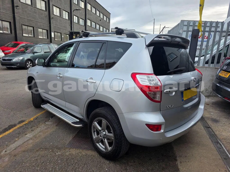 Big with watermark toyota rav4 miim muli 4041