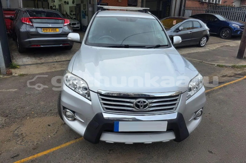 Big with watermark toyota rav4 miim muli 4041