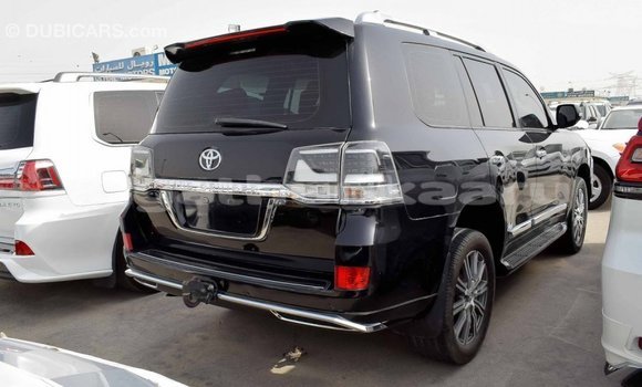 Buy Import Toyota Land Cruiser Black Car in Import - Dubai in Baa Buy Import Toyota Land Cruiser Black Car in Import - Dubai in Baa