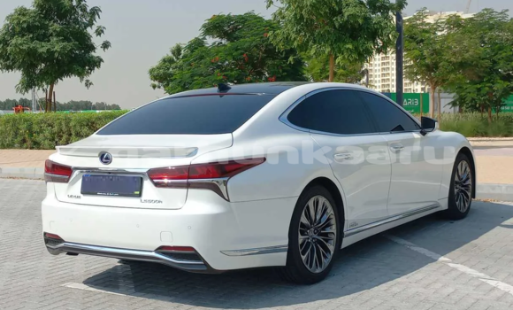 Buy Used Lexus LS Blue Car in Hulhudhoo in Siin Buy Used Lexus LS Blue Car in Hulhudhoo in Siin