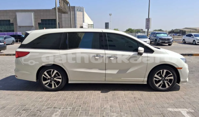 Big with watermark honda odyssey baa goidhoo 4066