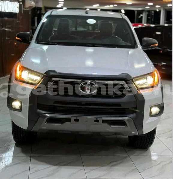 Big with watermark toyota hiace lhaviyani maafilaafushi 4068